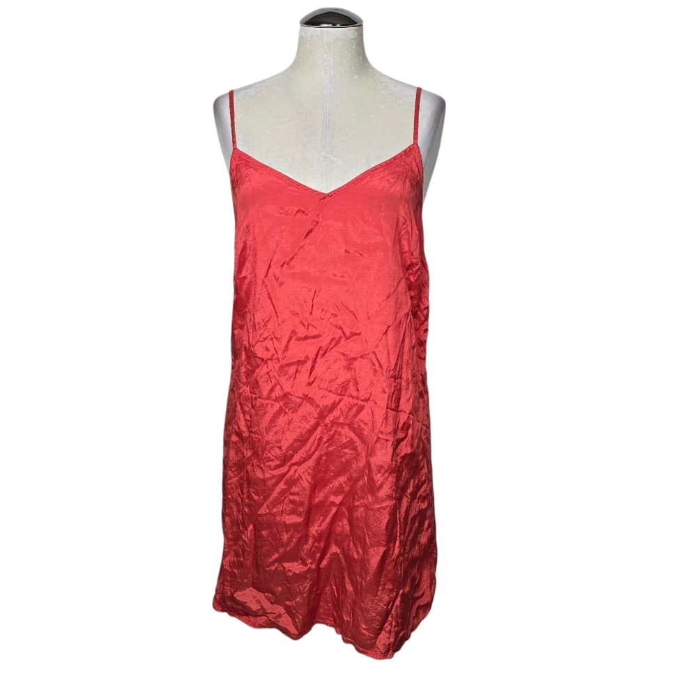 Lightweight V Neck Slip S